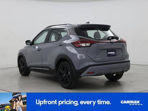 Gray 2024 Nissan Kicks SR