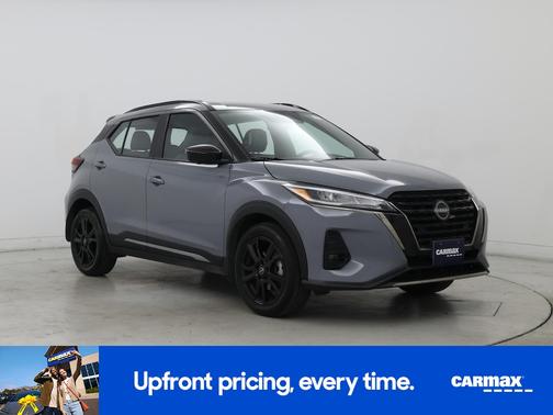 Gray 2024 Nissan Kicks SR