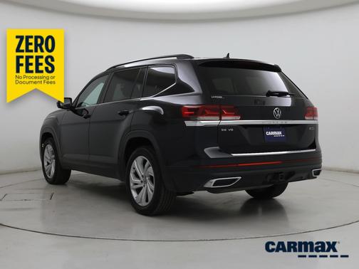 Black 2022 Volkswagen Atlas SE w/Tech