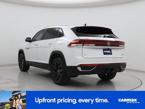 2024 Volkswagen Atlas Cross Sport SE w/Tech