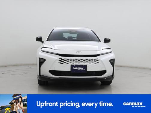 2025 Toyota Crown Signia Limited