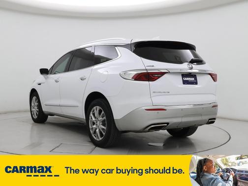 2022 Buick Enclave Essence