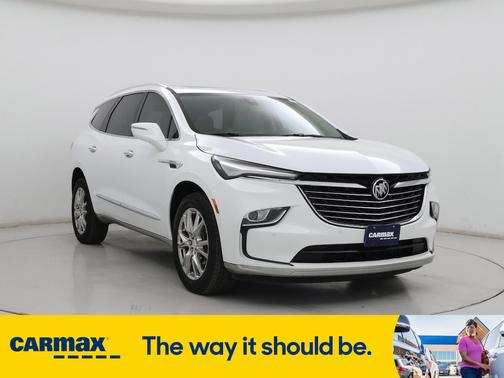 2022 Buick Enclave Essence