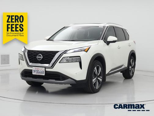 White 2023 Nissan Rogue SL