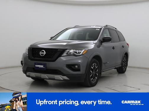 2020 Nissan Pathfinder SV