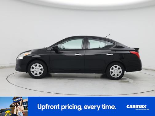 2015 Nissan Versa SV