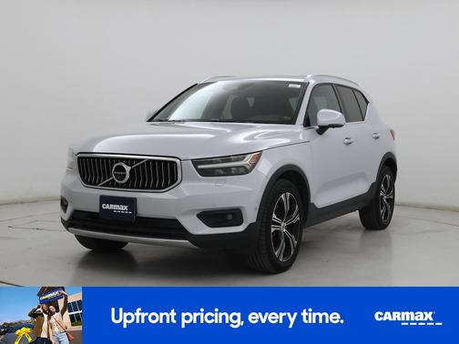 Gray 2020 Volvo XC40 T5 Inscription