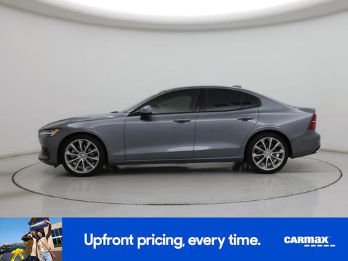 2020 Volvo S60 T5 Momentum