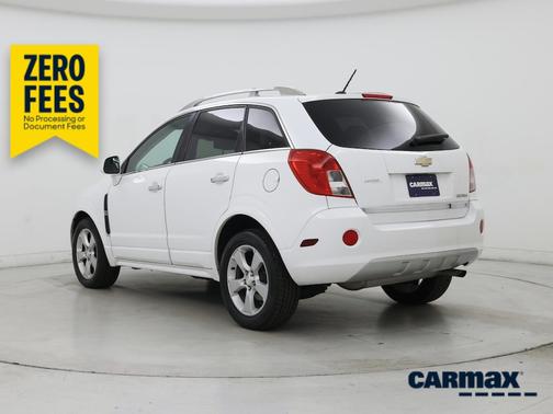 White 2014 Chevrolet Captiva Sport LT