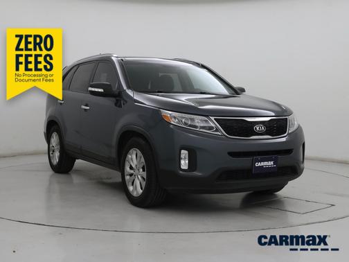 Gray 2014 Kia Sorento EX
