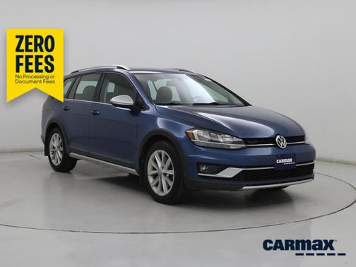 Blue 2019 Volkswagen Golf Alltrack S