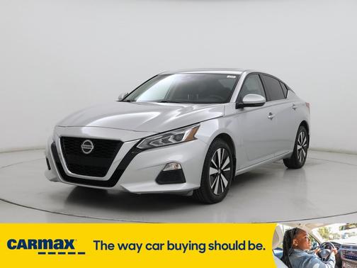 2022 Nissan Altima SV