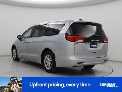 Silver 2023 Chrysler Voyager LX