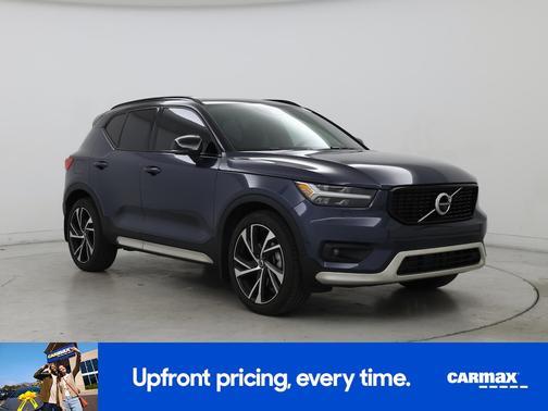 Blue 2022 Volvo XC40 T5 R-Design