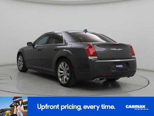 Gray 2018 Chrysler 300 Touring