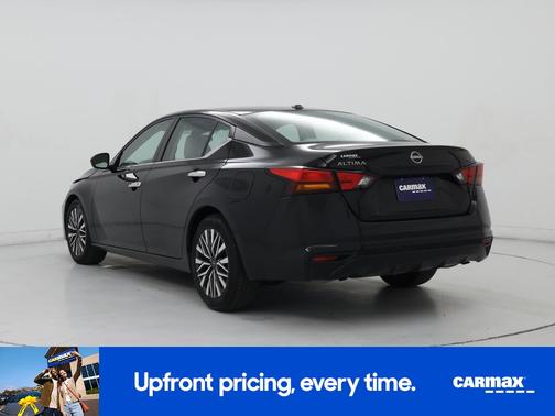 2023 Nissan Altima SV