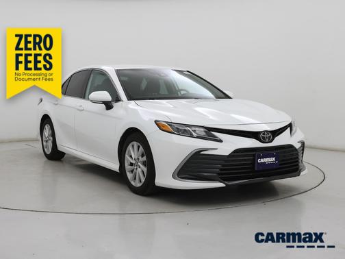 White 2022 Toyota Camry LE