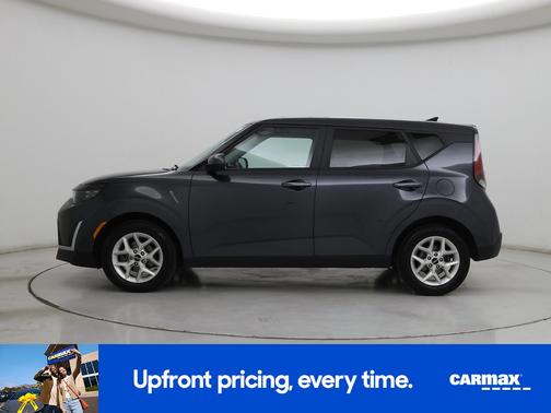 Gray 2025 Kia Soul LX