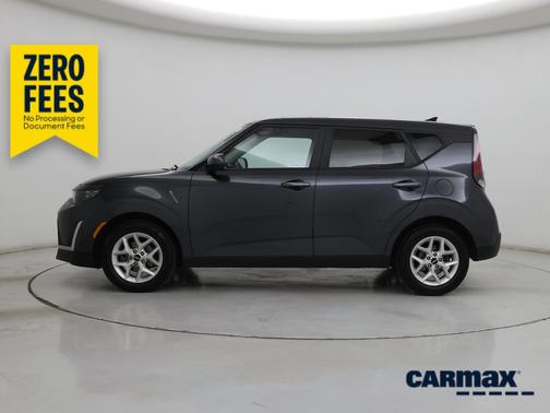 Gray 2025 Kia Soul LX
