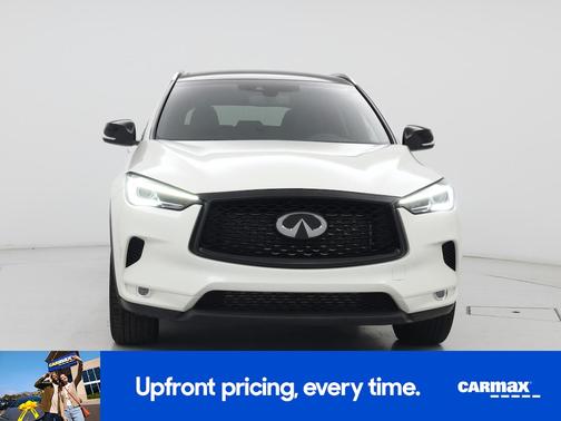 White 2022 INFINITI QX50 Luxe