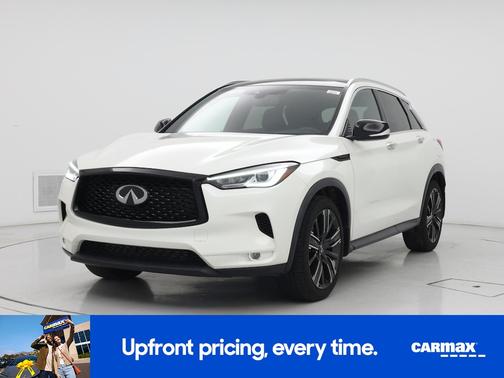White 2022 INFINITI QX50 Luxe