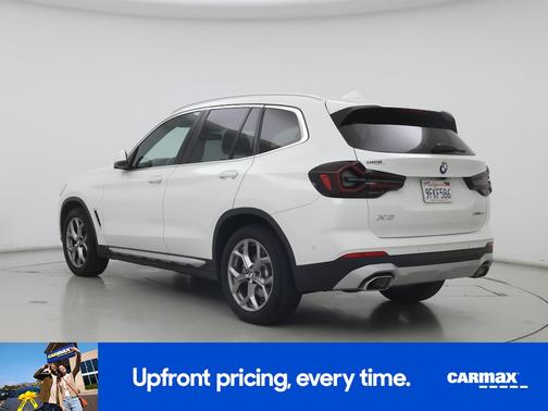 White 2023 BMW X3 sDrive30i