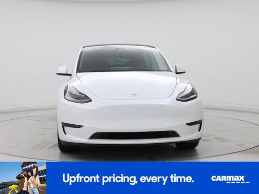 White 2023 Tesla Model Y Long Range