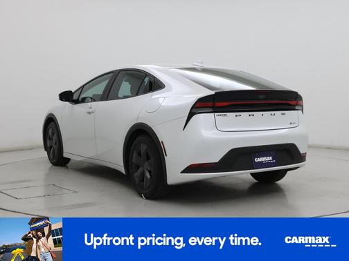 2024 Toyota Prius LE