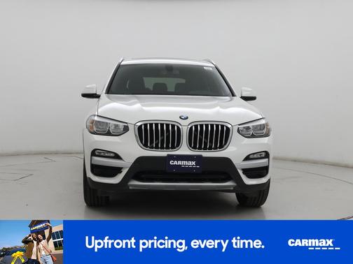 White 2018 BMW X3 XDrive30i