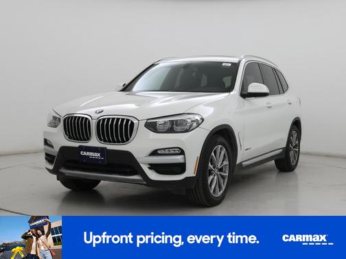 White 2018 BMW X3 XDrive30i