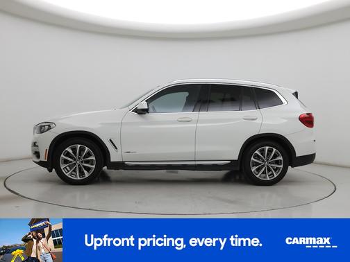 White 2018 BMW X3 XDrive30i