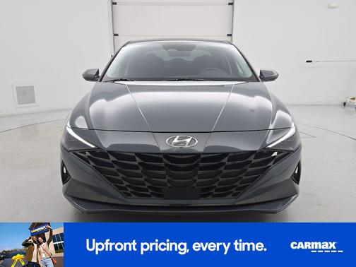 Gray 2023 Hyundai ELANTRA Limited