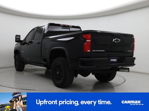 Black 2026 Chevrolet Silverado 2500 ZR2