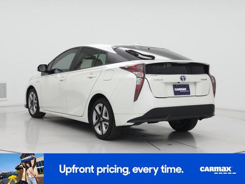 White 2017 Toyota Prius Four