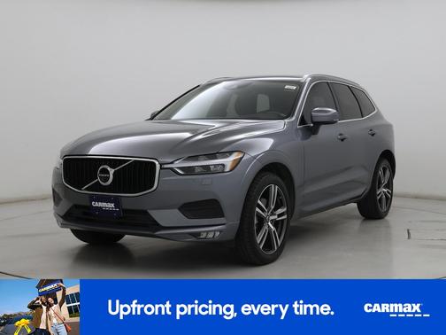 Gray 2020 Volvo XC60 T5 Momentum