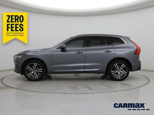 Gray 2020 Volvo XC60 T5 Momentum