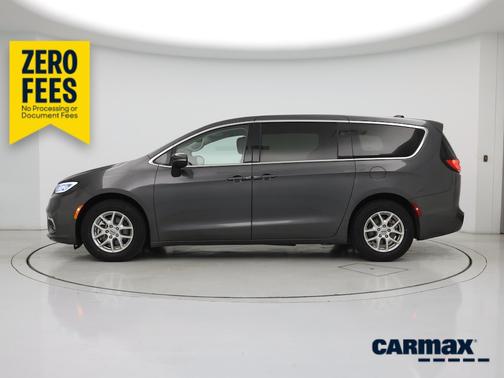 Gray 2023 Chrysler Pacifica Touring L