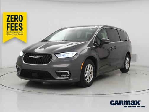 Gray 2023 Chrysler Pacifica Touring L