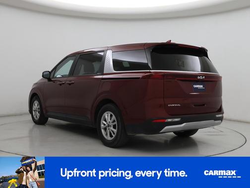 2024 Kia Carnival LX