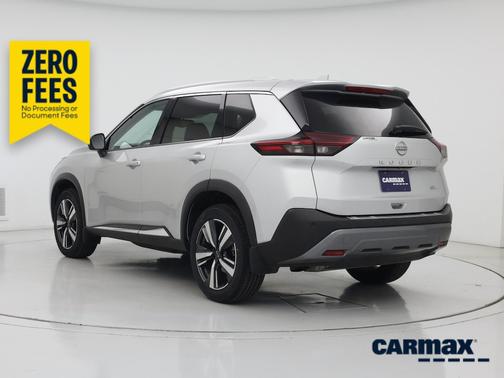 Silver 2022 Nissan Rogue SL