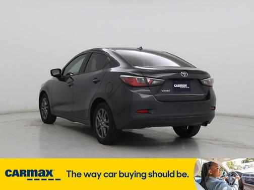 2019 Toyota Yaris Sedan LE