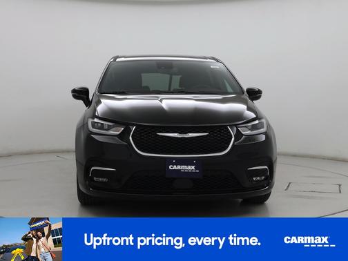 Black 2025 Chrysler Pacifica Select