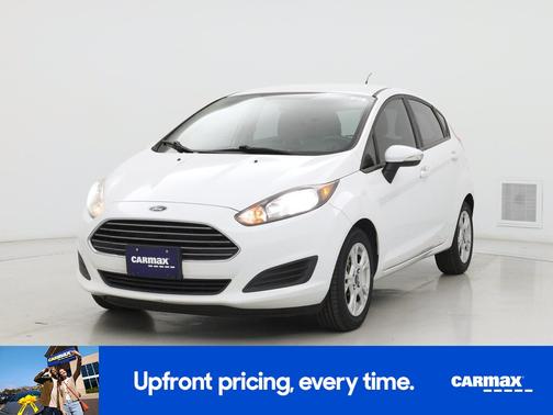 White 2016 Ford Fiesta SE