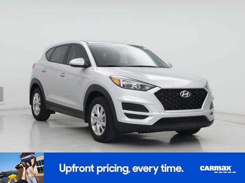 Silver 2019 Hyundai TUCSON SE