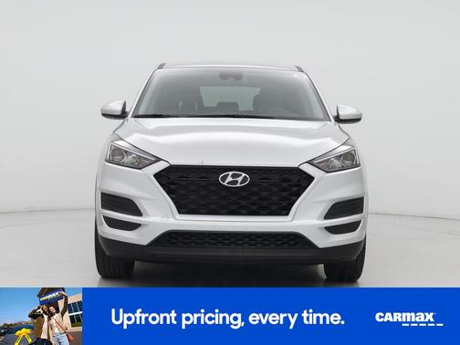 Silver 2019 Hyundai TUCSON SE