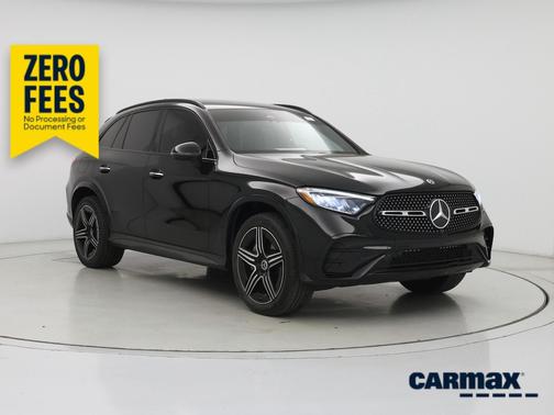 Black 2023 Mercedes-Benz GLC 300