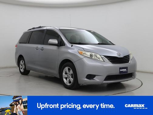 Gray 2014 Toyota Sienna LE