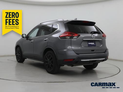Gray 2017 Nissan Rogue S