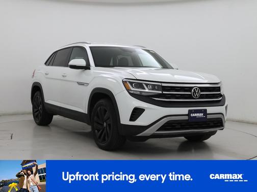 White 2022 Volkswagen Atlas Cross Sport SE w/Tech
