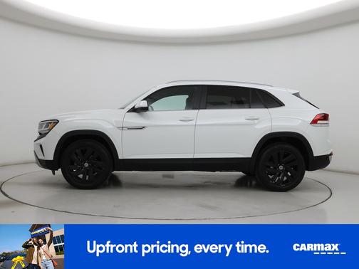 White 2022 Volkswagen Atlas Cross Sport SE w/Tech